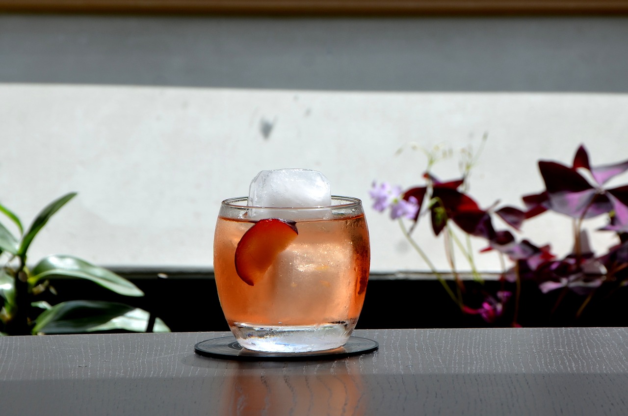negroni, cocktail, mixology-2412607.jpg